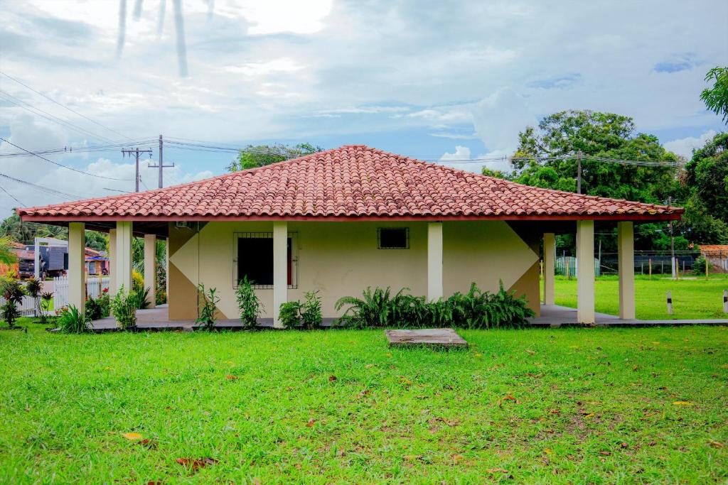 En have udenfor Casa Pamplona