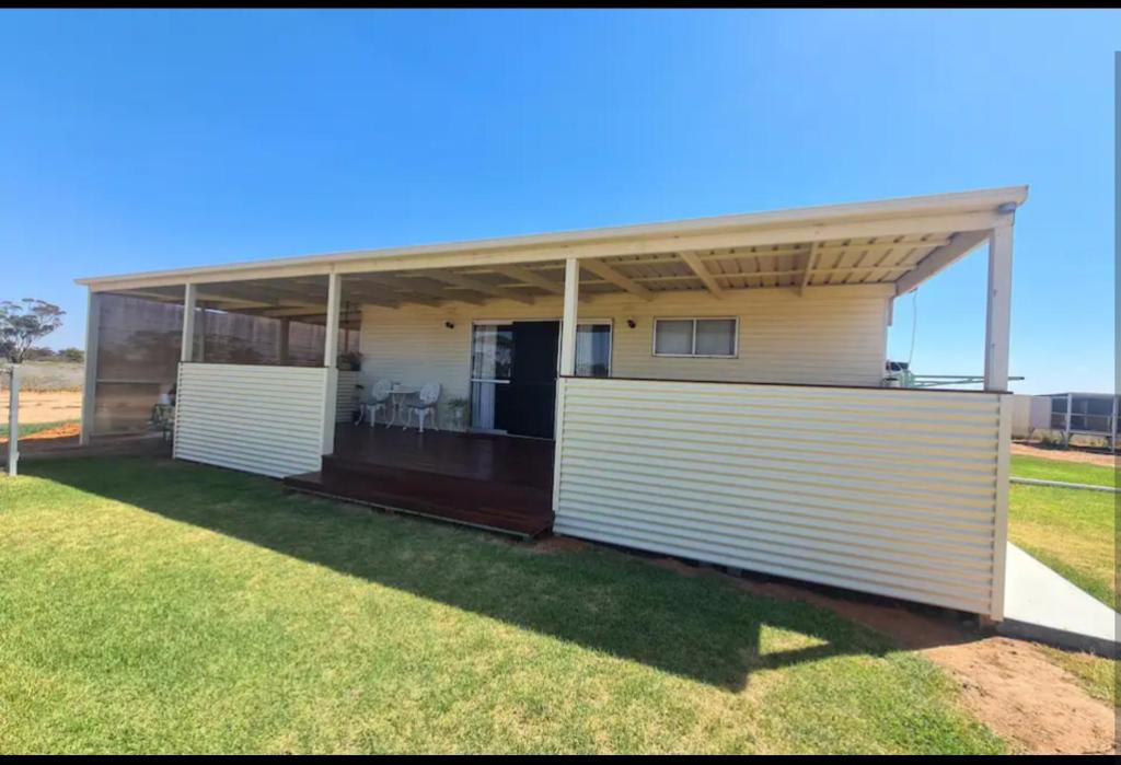 Bygningen som feriehuset ligger i