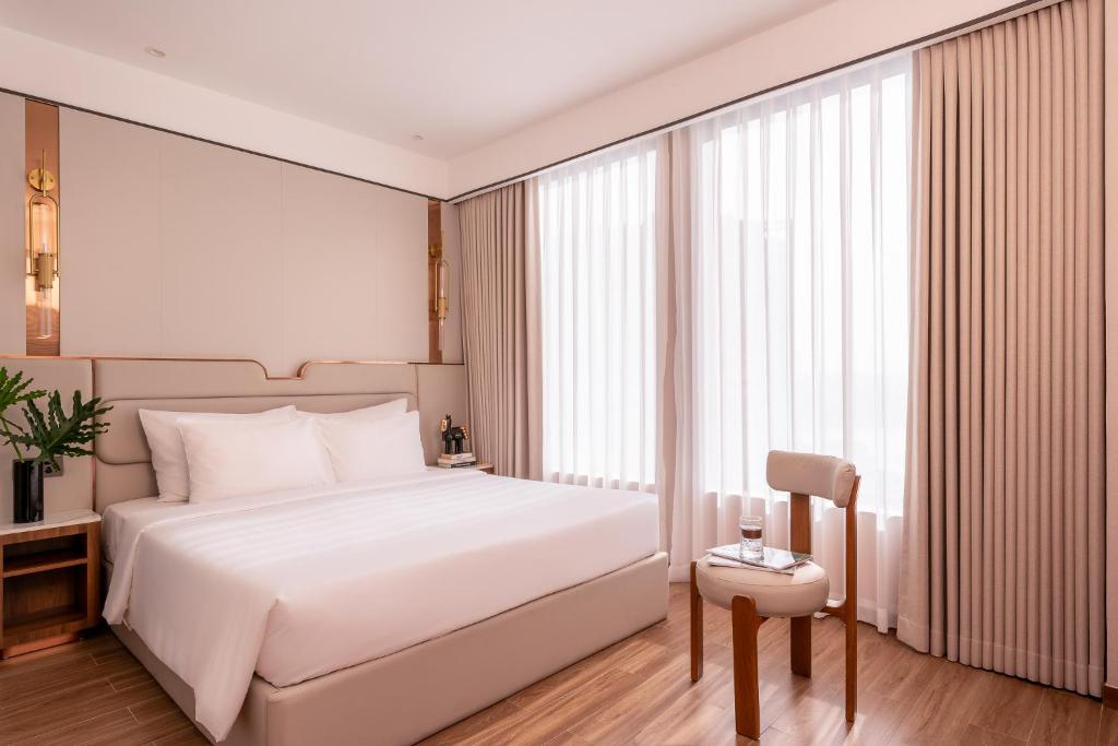 RAMADA ENCORE BY WYNDHAM SAIGON D1 - Formerly M Boutique Hotel Saigon - 