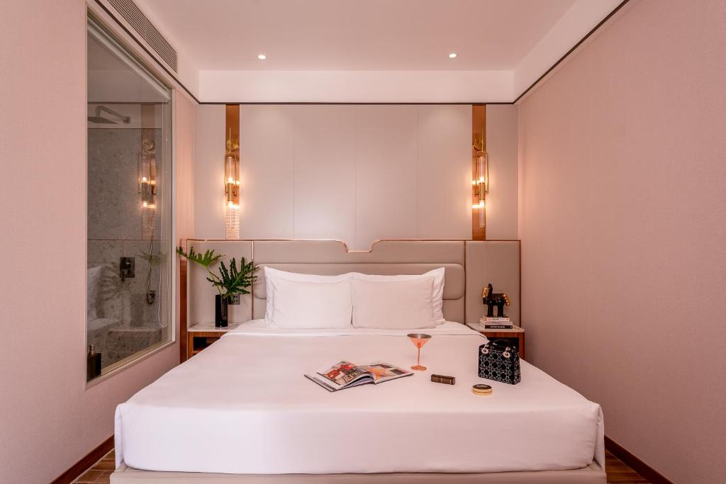 RAMADA ENCORE BY WYNDHAM SAIGON D1 - Formerly M Boutique Hotel Saigon - 