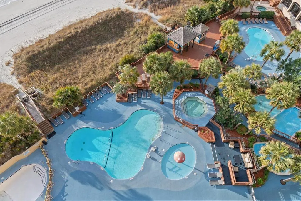 Cozy Oceanview at Beach Cove
