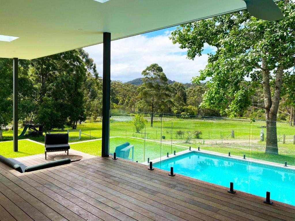 Swimmingpoolen hos eller tæt på Bawley Grove