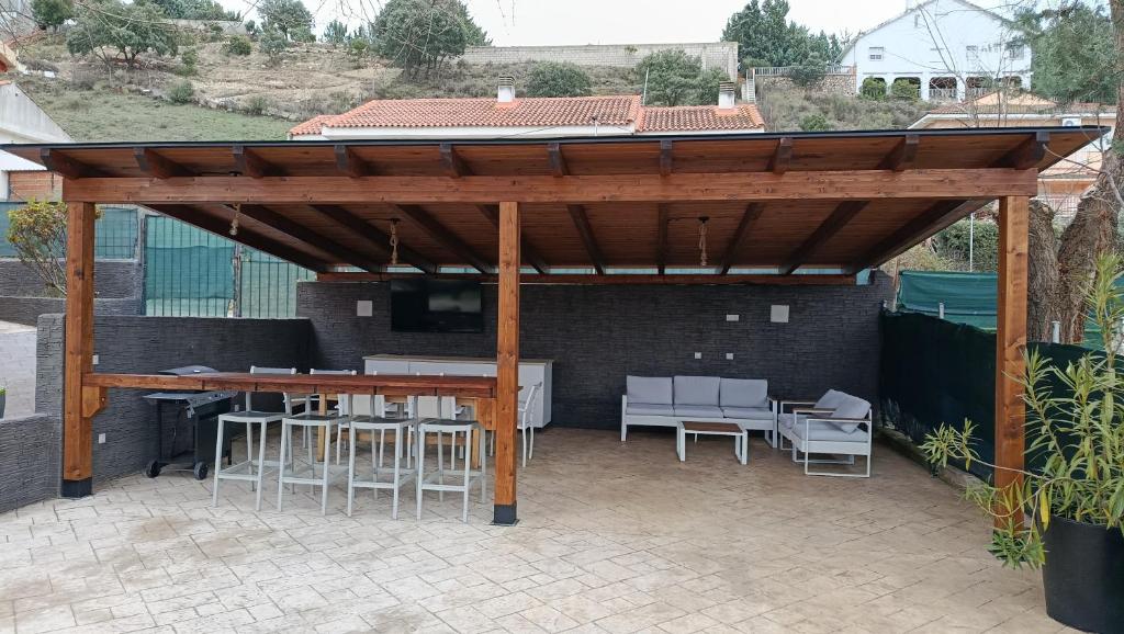 En terrasse eller udendørsområde på Casa Ambite