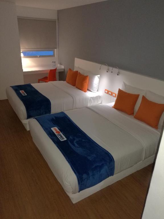 Hotel Star Express Puebla - Double Room With Two Double Beds
