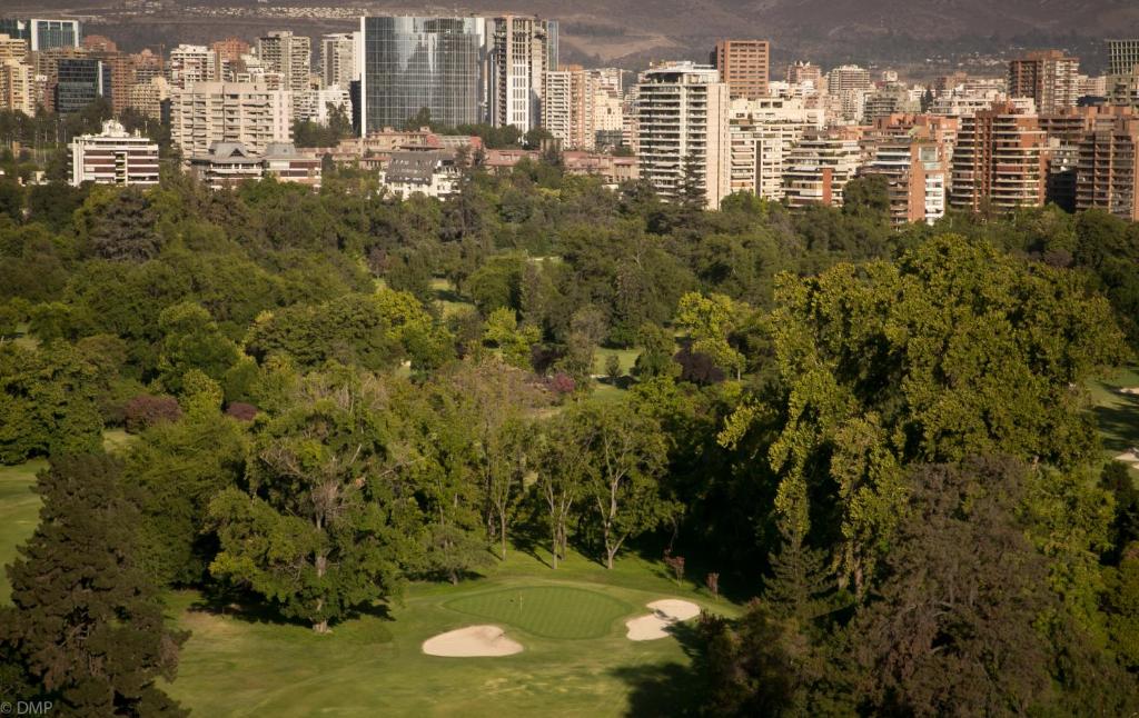 Nespecifikovaný výhled na destinaci Santiago nebo výhled na město při pohledu z hotelu