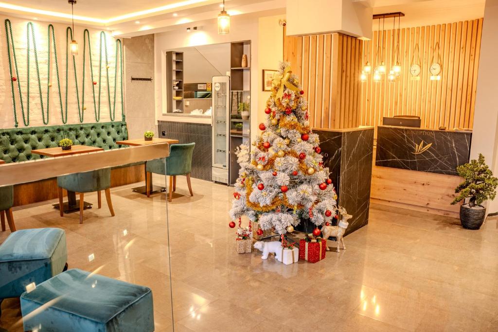 Khu vực ghế ngồi tại Garni Hotel Mediteraneo