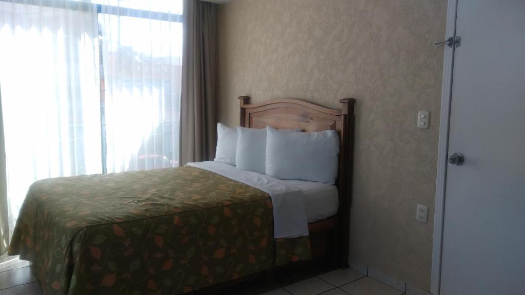 Hotel La Vista - 三个房间