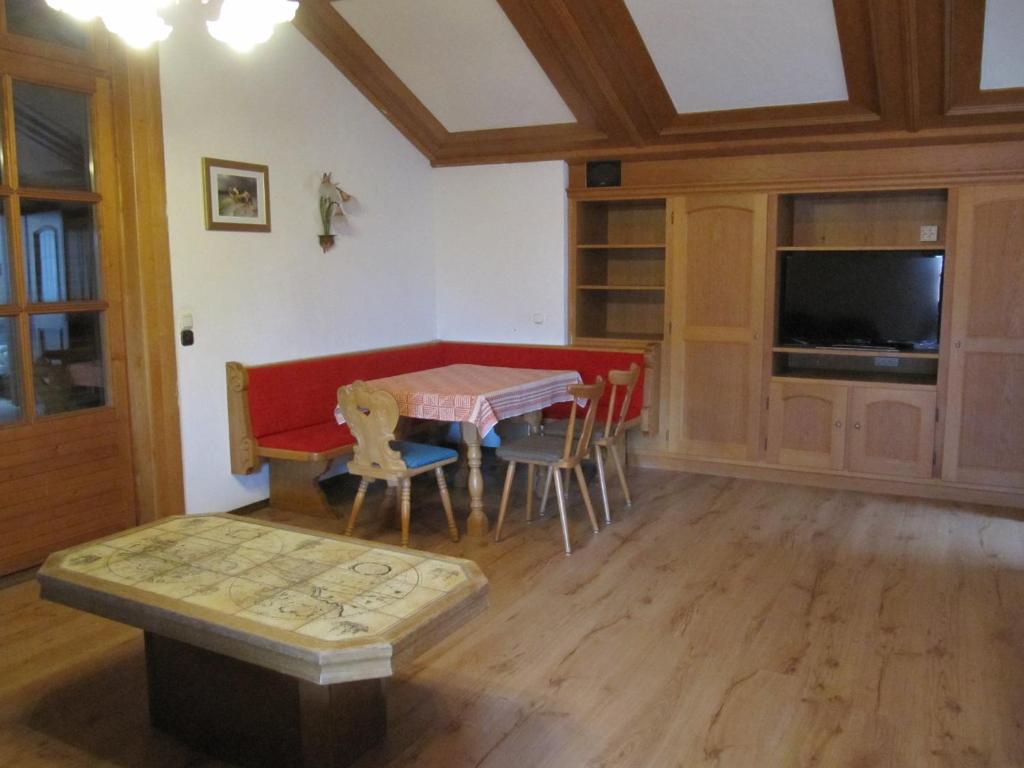 TV a/nebo společenská místnost v ubytování Erlebnislandgasthof Hotel Neiderhell