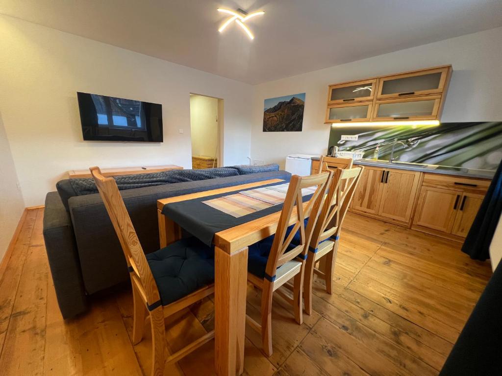 Et tv og/eller underholdning på Apartmány pri Belej