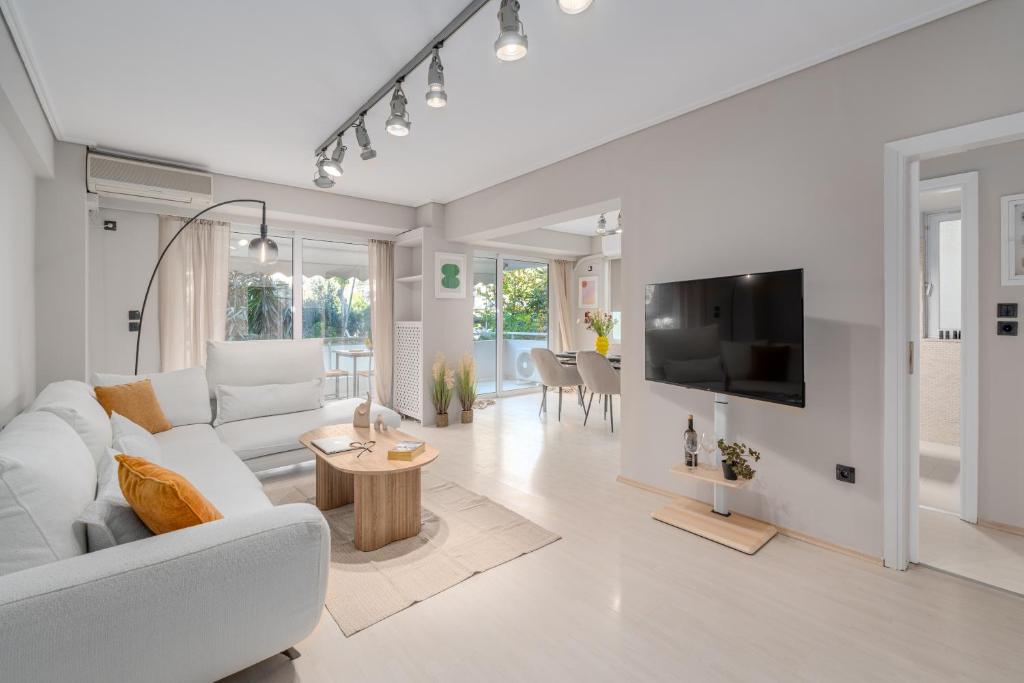 Coastal Serenity - Glyfada Central - Lampraki 6 by K&M