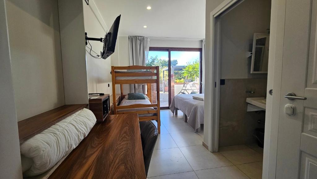 Villa Antonino - Quadruple Room With Terrace