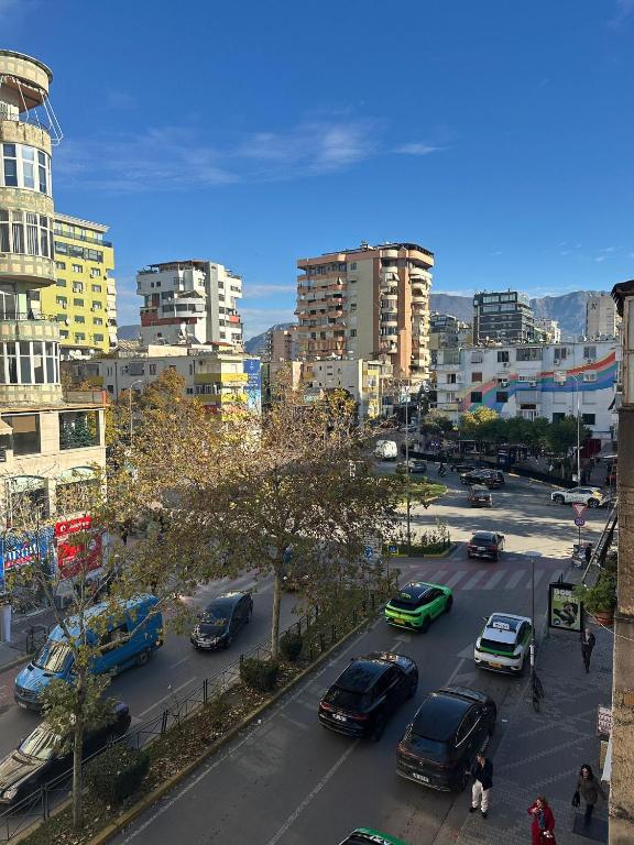 Udsigt til Tirana eller udsigt til byen taget fra lejligheden