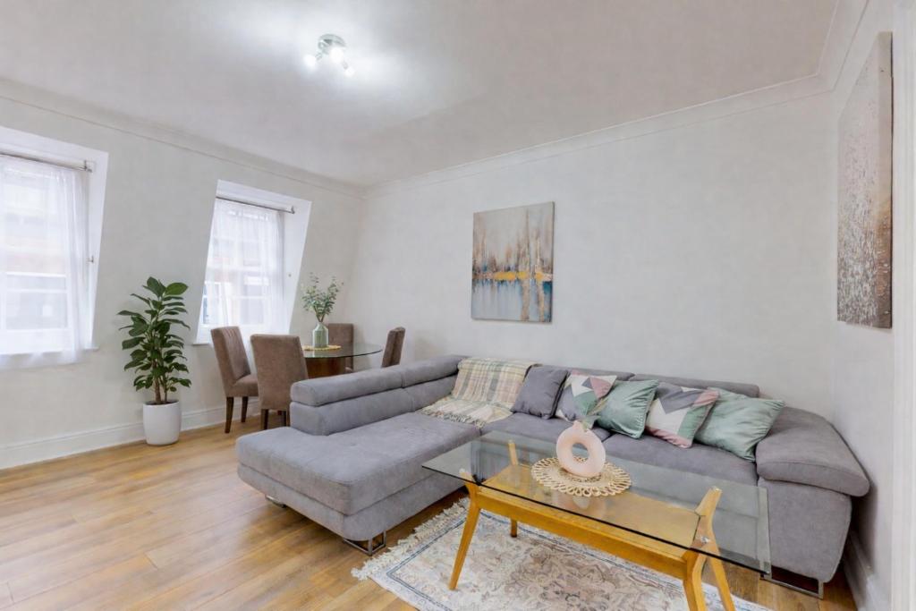 Park Lane Apartments - Clarges Street - 
