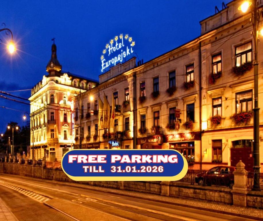 Et logo, certifikat, skilt eller en pris der bliver vist frem på Hotel Europejski