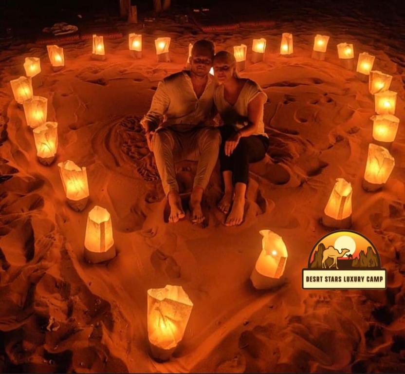 Gæster der bor på DESRT STARS lUXURY CAMP