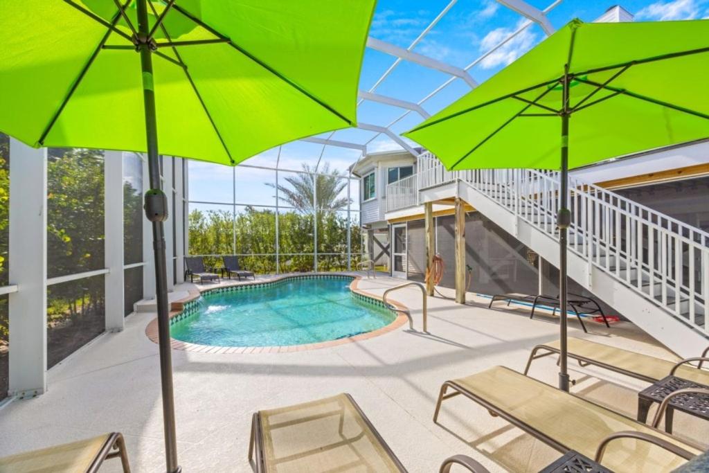 Swimmingpoolen hos eller tæt på Osprey House home