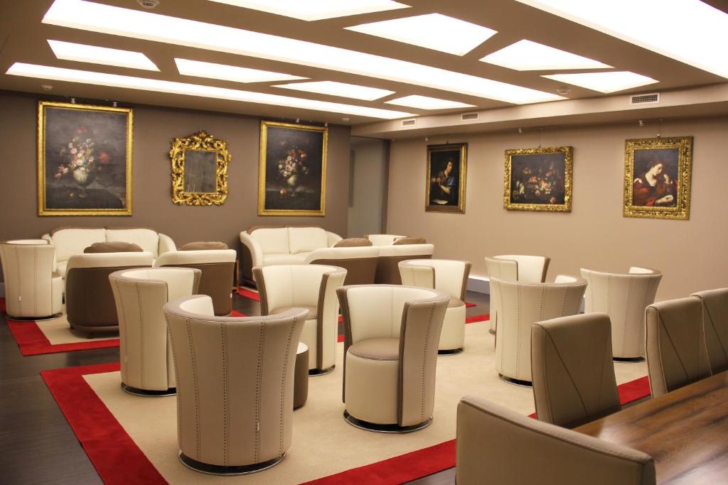 Harry's Bar Trevi Hotel & Restaurant - Resim 13