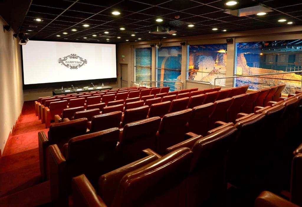 Harry's Bar Trevi Hotel & Restaurant - Resim 14