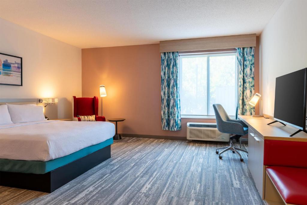 Hilton Garden Inn Portland Airport photo