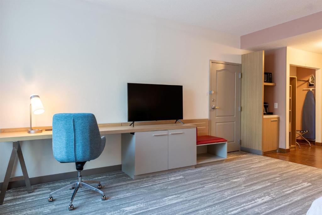 Hilton Garden Inn Portland Airport photo