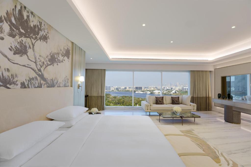 Grand Hyatt Dubai - 