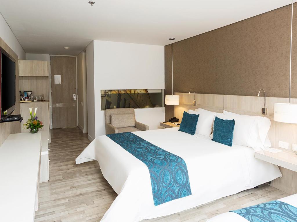 Posezení v ubytování Hotel bh Bicentenario