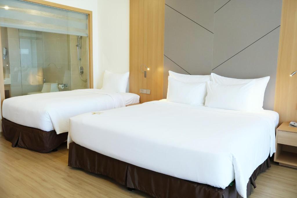 Deluxe Triple Room with Ocean View