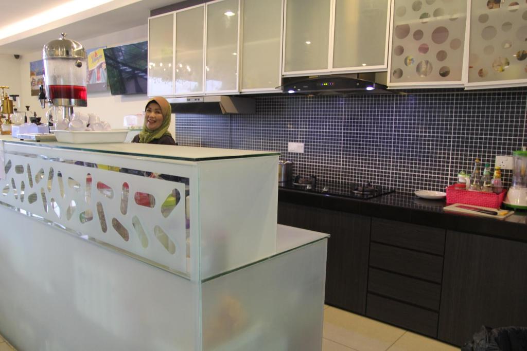 Kuchyň nebo kuchyňský kout v ubytování M Design Hotel @ Seri Kembangan