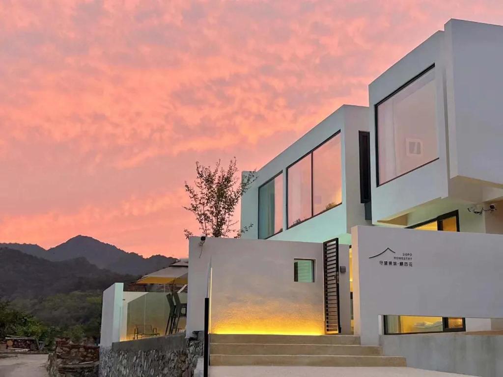 En generel udsigt til bjerge eller udsigt til bjerge taget fra hotellet