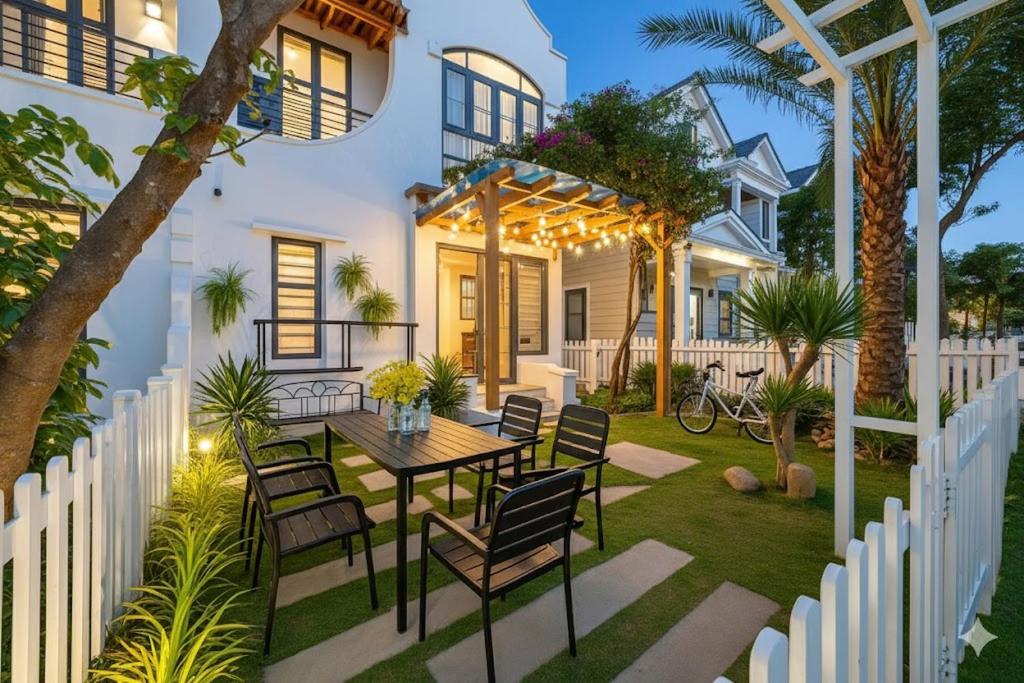 The Moon Villa - NOVAWORLD Phan Thiet, Bình Tú की (2026 के लिए अपडेट ...