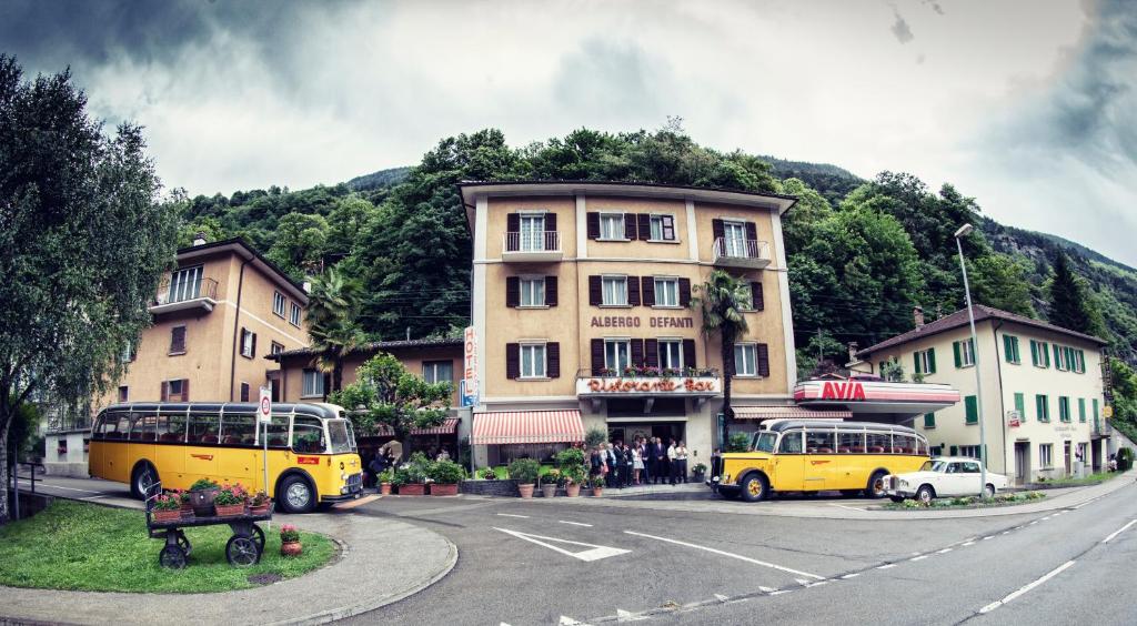 Nespecifikovaný výhled na hory nebo výhled na hory při pohledu z hotelu