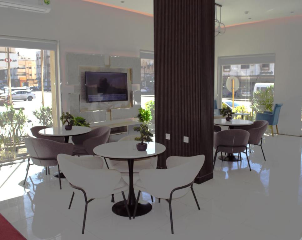 Et tv og/eller underholdning på اجنحة المواســــــم المخدومة