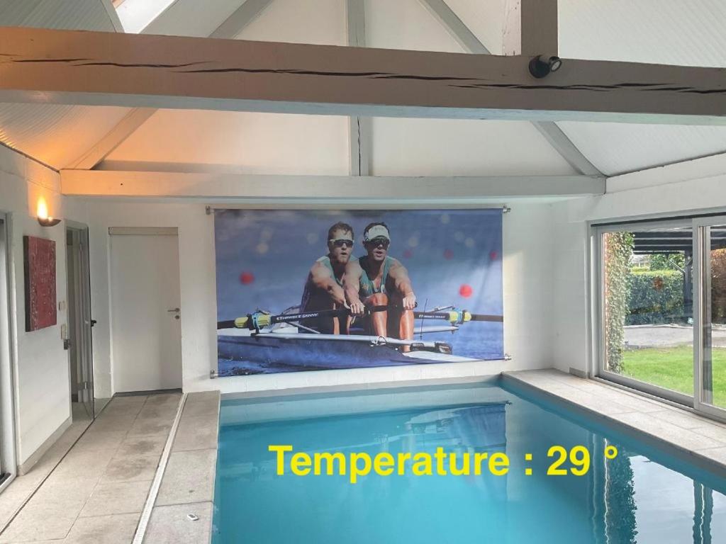 Hosté ubytování Chambre d hôtes Le Joyau with indoor pool and sauna