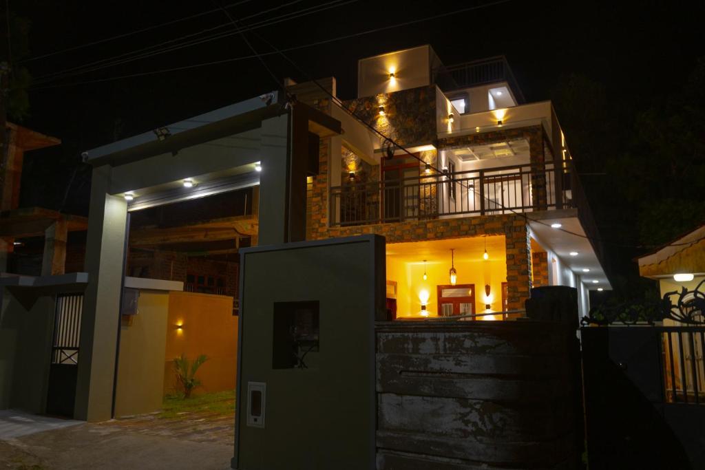 Bygningen som villaen ligger i