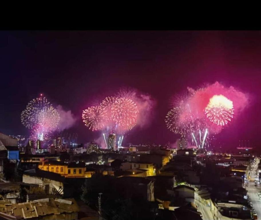 Udsigt til Valparaíso eller udsigt til byen taget fra lejligheden