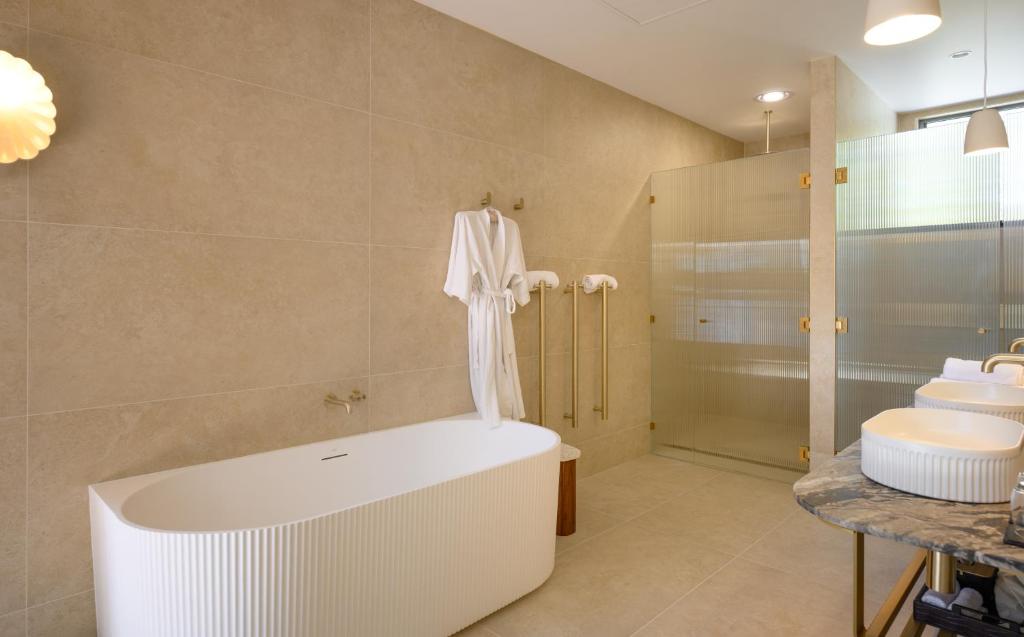 Risby Cove Boutique Hotel photo