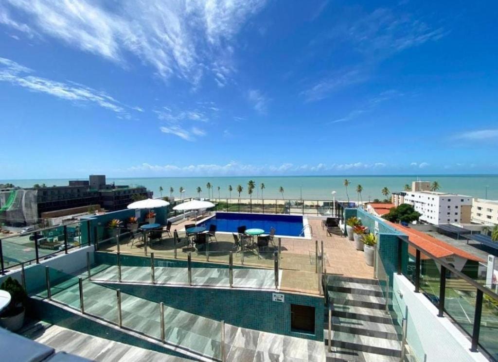 Swimmingpoolen hos eller tæt på Mar à Vista