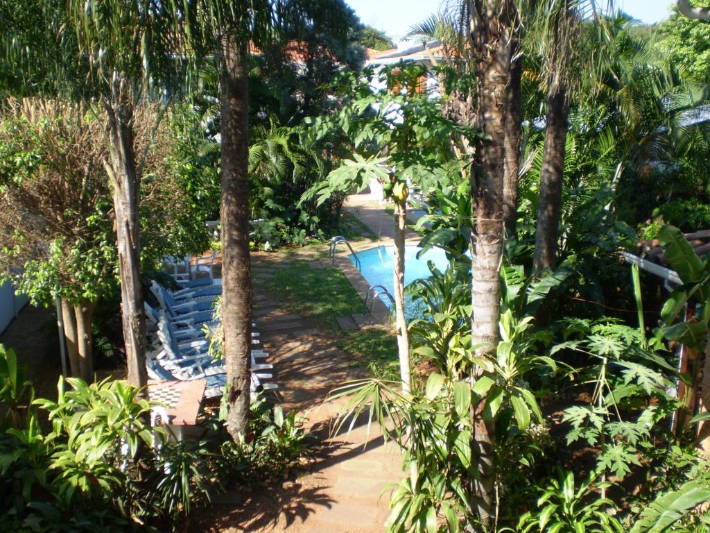 Vrt pred nastanitvijo Hotel Portal del Sol