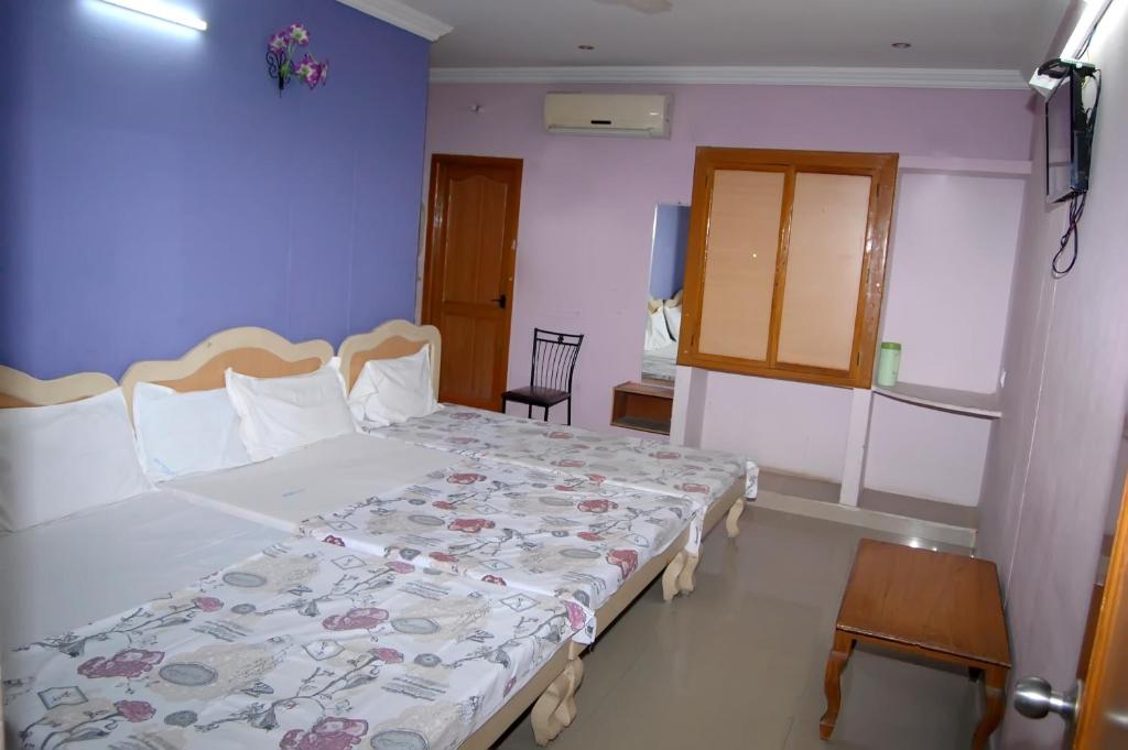 Hotel Jayaam