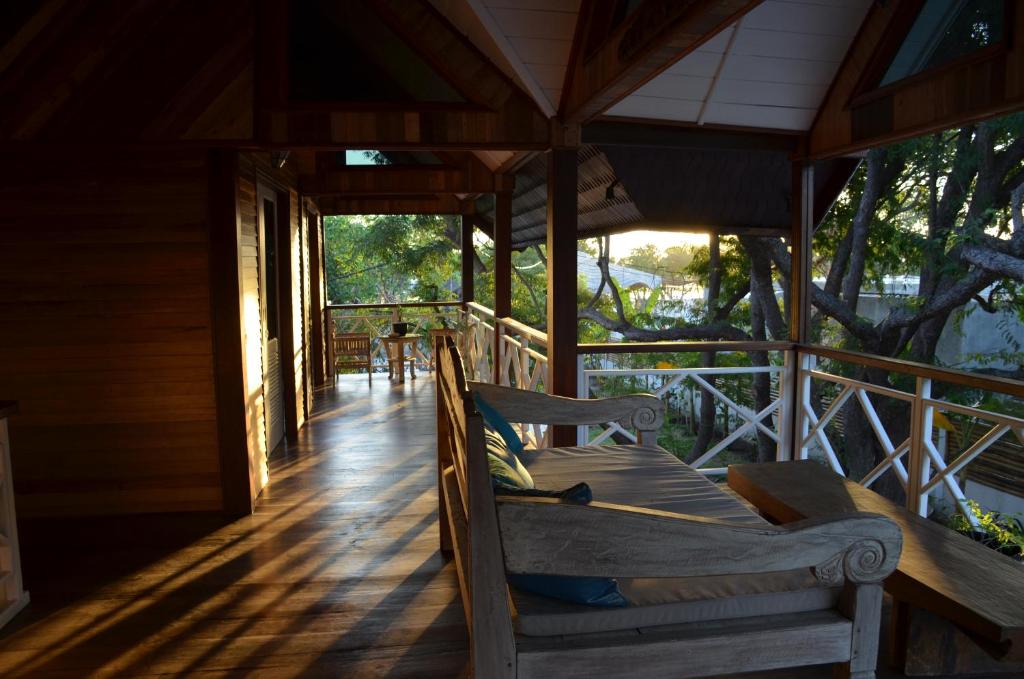 Balkón nebo terasa v ubytování Serene Beach Villa