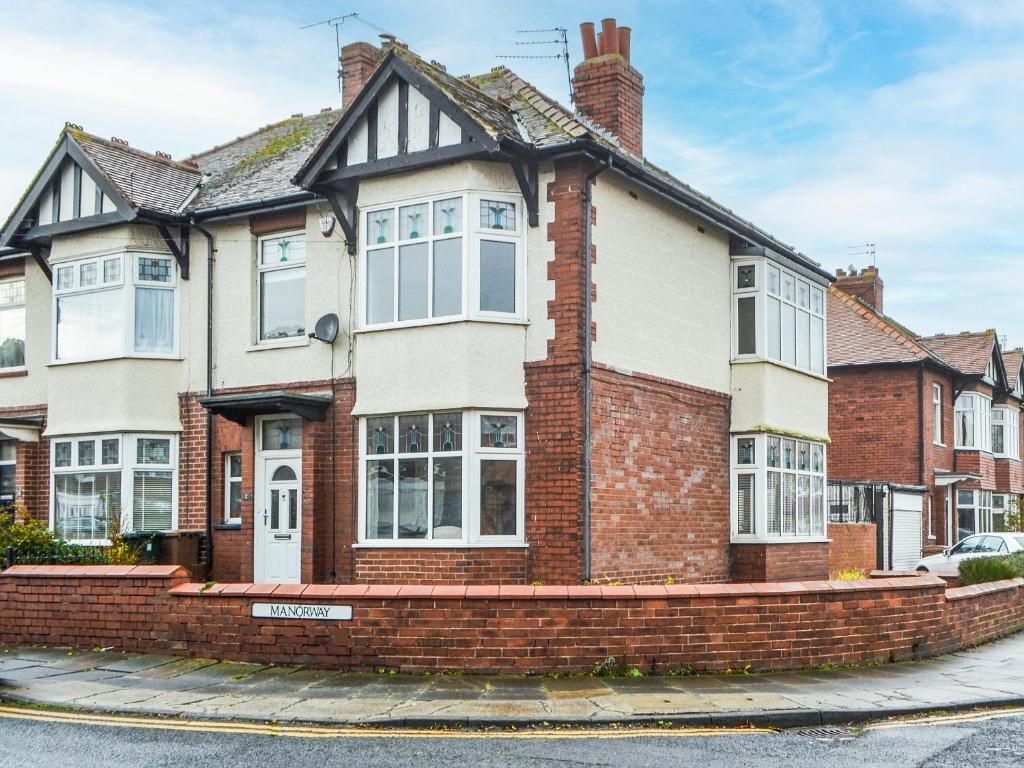 Bygningen som feriehuset ligger i