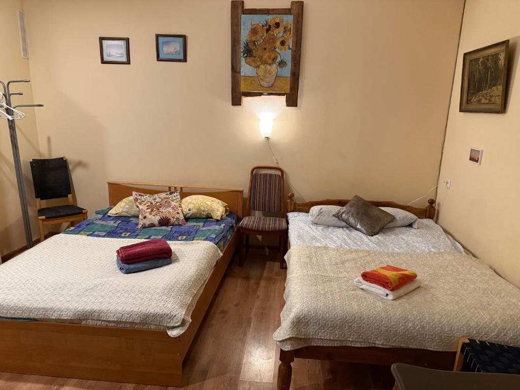 Llit o llits en una habitació de Delta 1 - two big beds