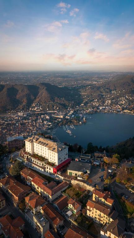 Nuvole Garden Hotel - Housity