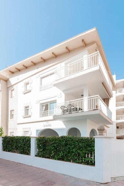 Oreneta, Puerto de Gandía – Updated 2023 Prices