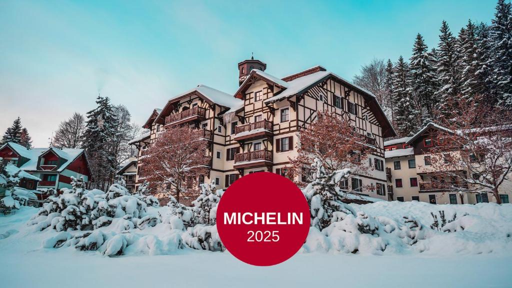 Hotel Savoy Špindlerův Mlýn om vinteren