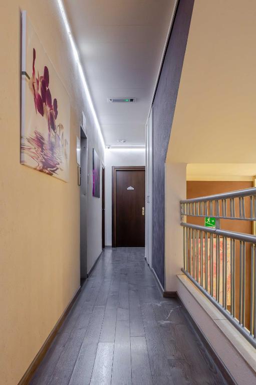 Hotel POSTA - Comfortable Stay in Ventimiglia - Driepersoonskamer
