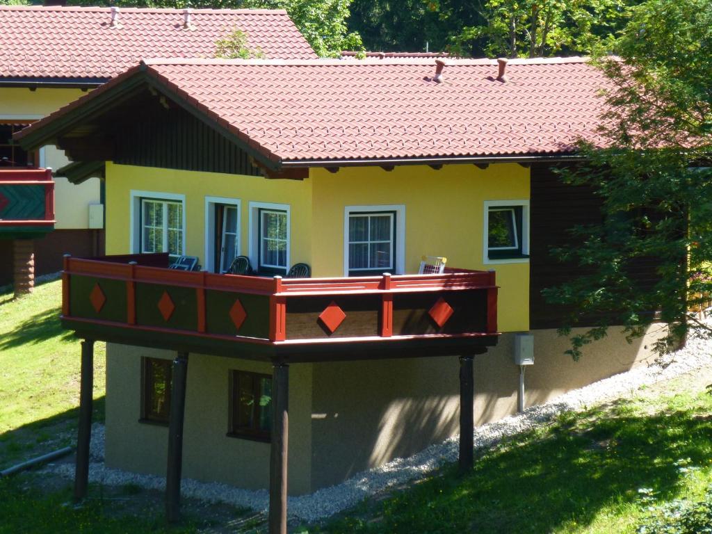 Budova, v ktorej sa dovolenkový dom nachádza