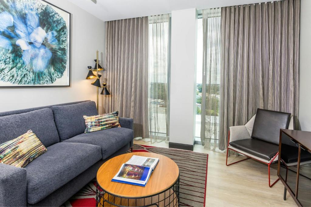 The Summit Hotel photo