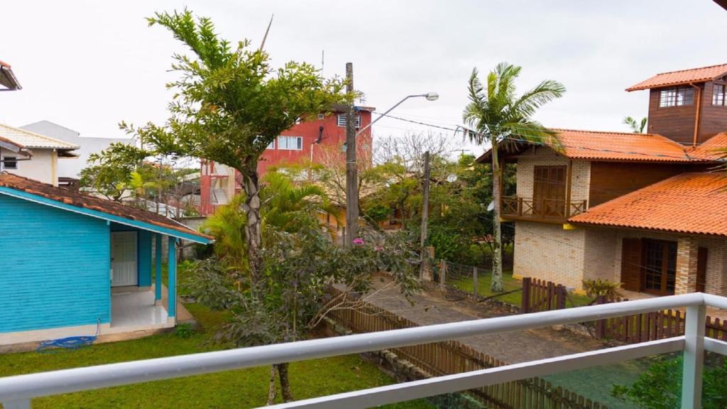 拉热斯Casa Ampla na Guarda do Embau的相册照片