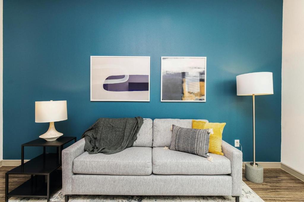 Et opholdsområde på Landing Apartments - The Fieldhouse